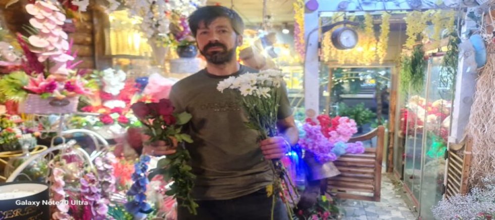 Diyarbakır’da Anneler Günü Yoğunluğu: Çiçekçilerde Renkli Mesai