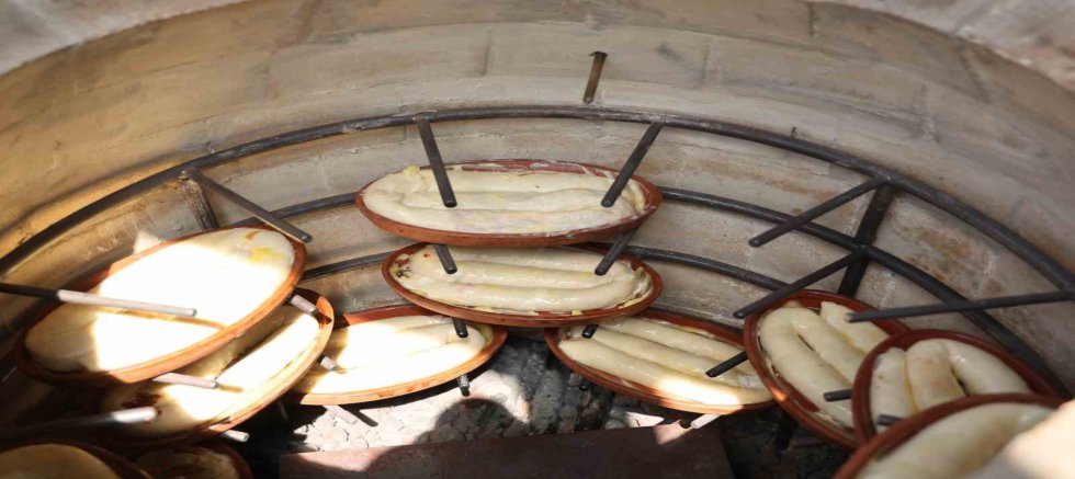 Diyarbakır’da tandırda çömlek böreği