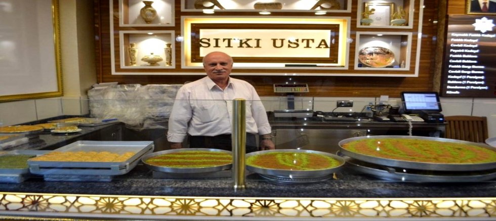 Meşhur Kadayıfçı Sıtkı Usta’dan Mevlid Kandili Mesajı