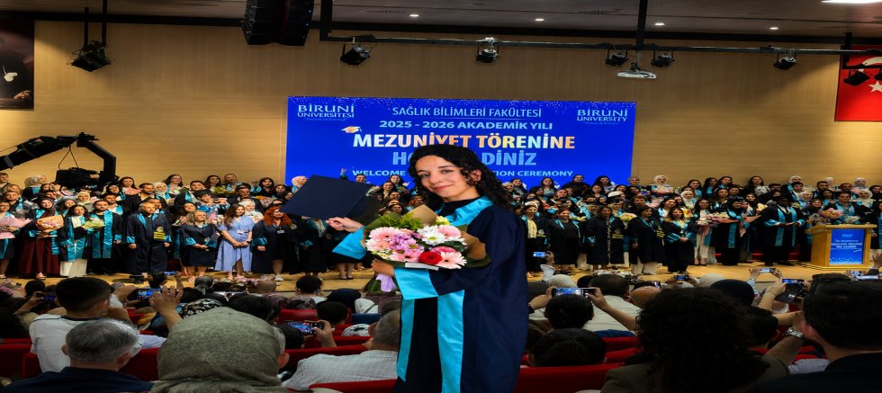 Uzan Ailesinin Mutlu Günü