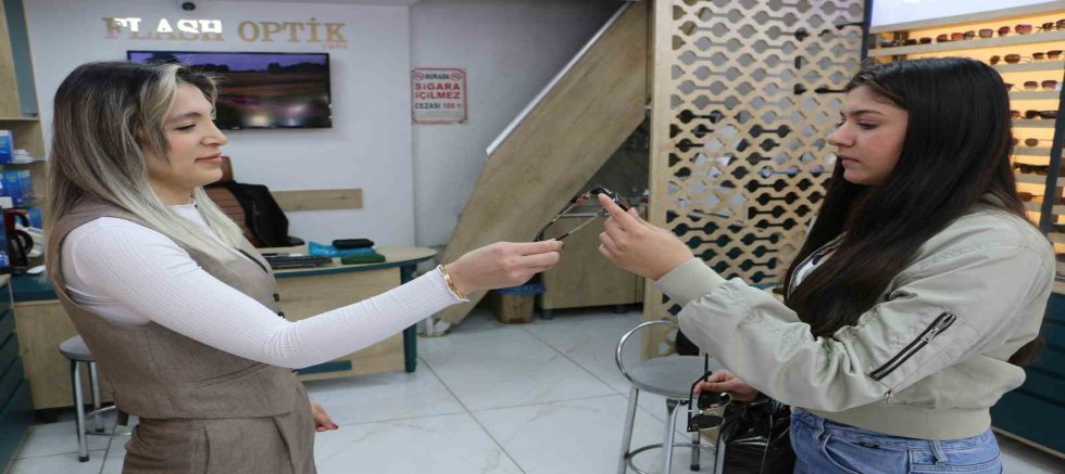 Uzmanlardan uyarı: Güneş gözlüğü 4 mevsim de kullanılmalı