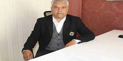 İleri: Değerli basın mensuplarımızın gününü kutlarım