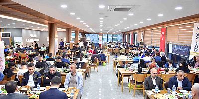 MÜSİAD Diyarbakır Şubesi, sevgi evlerindeki çocuklarla iftarda buluştu