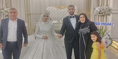 Özdemir ve Çelik Ailelerinin mutlu günü